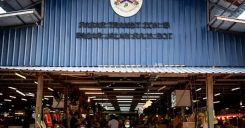 34 Peniaga Minta Penangguhan Pindah Ke Kompleks Pasar Raja Bot