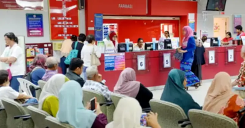 5 Minit di Klinik Kerajaan: Ruang Menunggu yang Menyimpan Ribuan Cerita