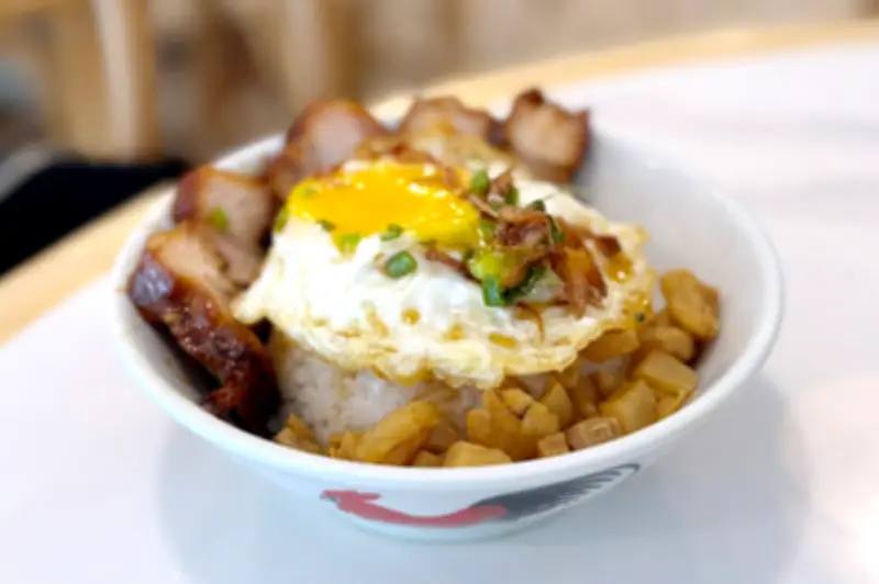 Ah Gong Kopitiam di Cheras: Sentuhan Moden pada Klasik Keselesaan dari Nasi Lemak hingga Roti Bakar Kopi Hainan