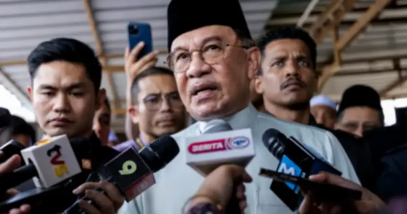 Anwar Tegaskan Siasatan Terhadap Rafizi Perlu Telus dan Terbuka