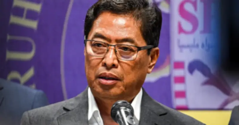 Azam Baki Ada Dana Peribadi Cukupi Untuk Beli Saham Velocity Capital, Kata Sumber