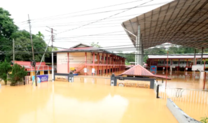 Banjir Sabah: Mangsa Dipindahkan Meningkat kepada 6,655 Orang di Tenom, Beaufort dan Membakut