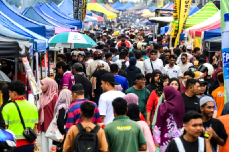 Bazar Ramadan Jadi Tradisi Tahunan Semua Kaum, Cerminkan Perpaduan Sejati