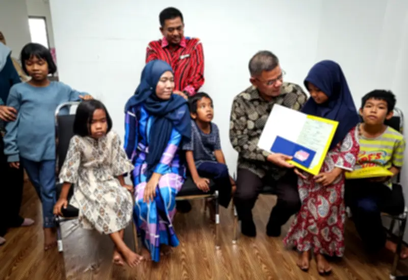 Beban Terangkat: Lima Anak Tanpa Dokumen Akhirnya Dapat IC, Beri Permulaan Baharu Keluarga Ibu Tunggal