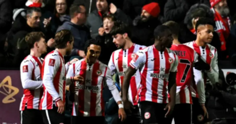 Brentford Lolos Tipis Selepas Kalahkan Macclesfield dalam Piala FA