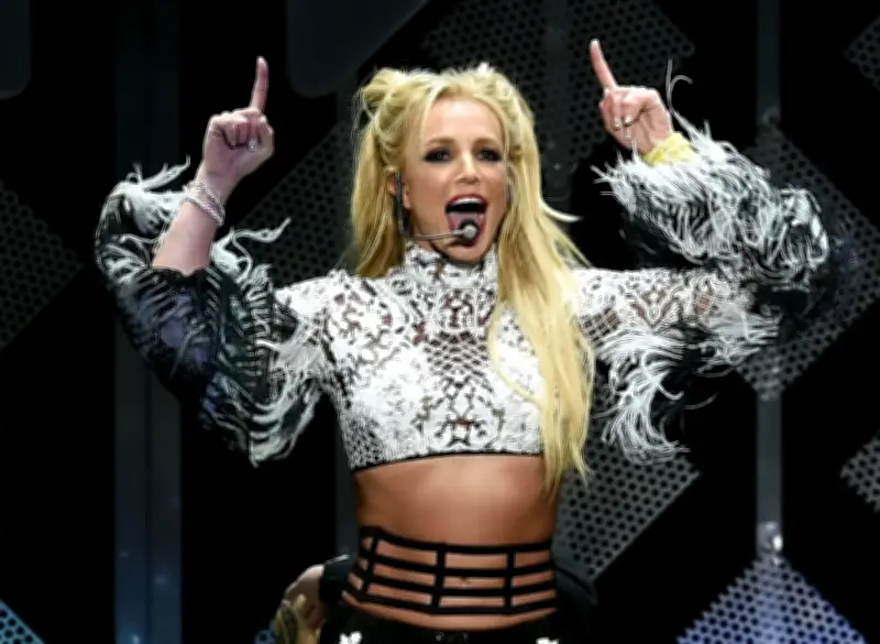 Britney Spears Jual Hak Muzik Legenda Termasuk 'Baby One More Time'