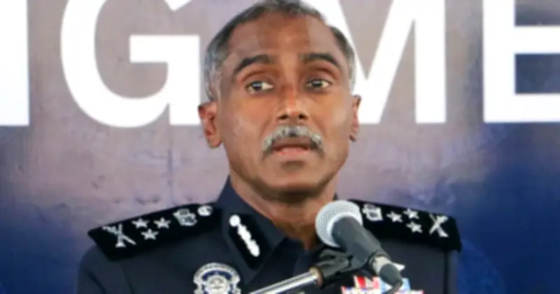 Bukit Aman Siasat Bloomberg Didakwa Fitnah Ketua SPRM Azam Baki