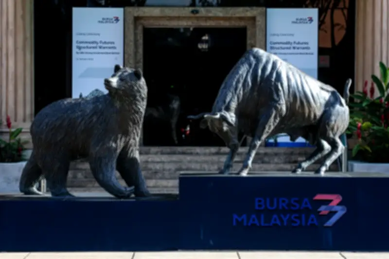 Bursa Malaysia Tamat Lebih Rendah, Pelabur Kunci Keuntungan Selepas Rally