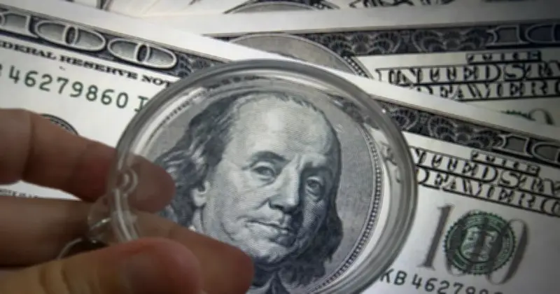 Dolar Mengukuh Apabila Fed Tidak Terburu-buru Untuk Turunkan Kadar Faedah