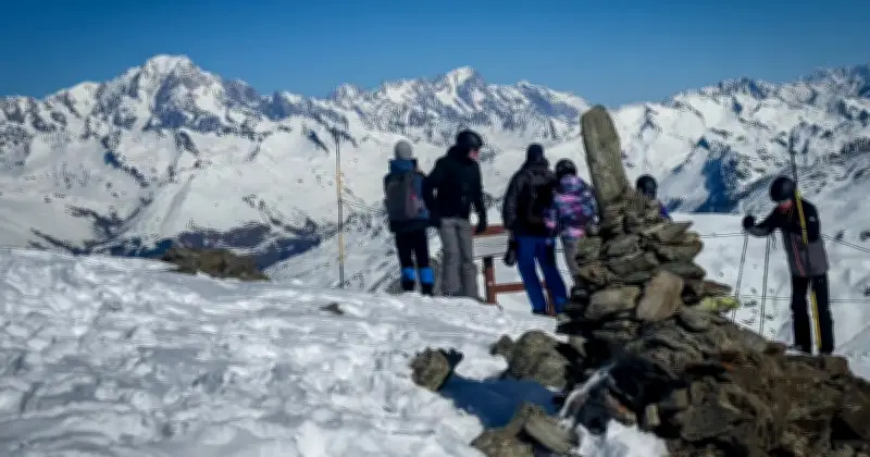 Dua Papan Luncur Salji Maut Dalam Bencana Salji Runtuh Di Austria