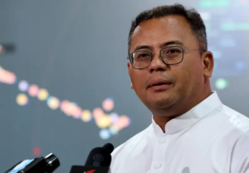 Dua Premis Kitar Semula Disyaki Punca Pencemaran Bau di Sungai Kabul, Semenyih