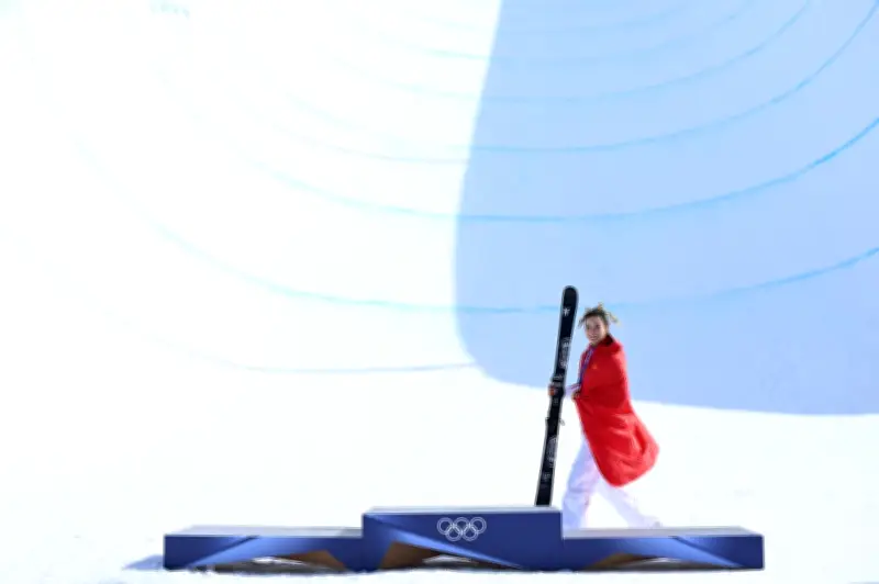 Eileen Gu Raih Emas Halfpipe, Jadi Peluncur Paling Berjaya dalam Sejarah Sukan Olimpik Musim Sejuk