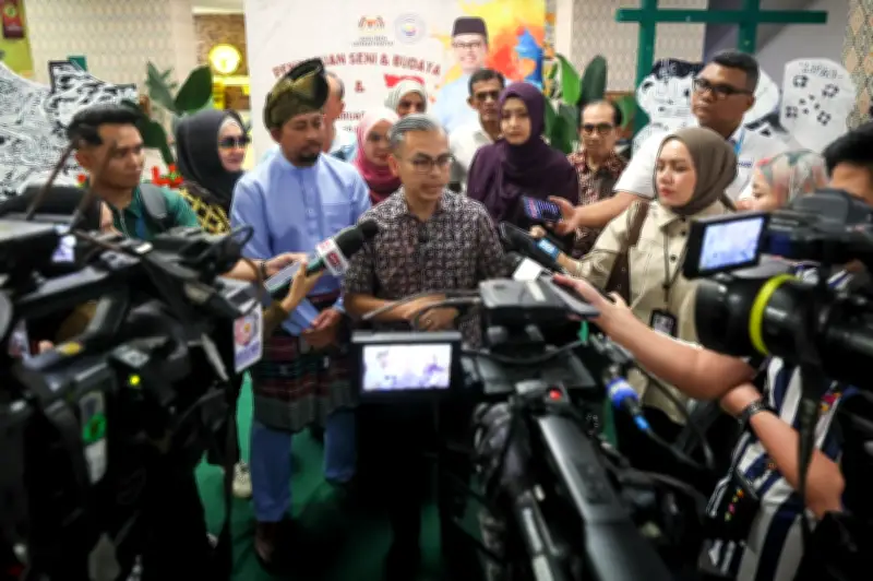 Fahmi: Kongres Khas DAP Proses Dalaman, Kerajaan Madani Fokus Reformasi