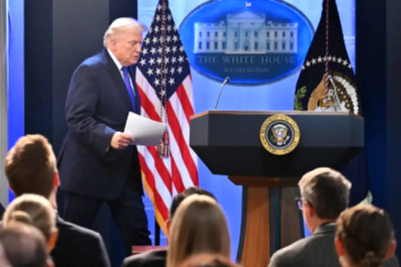 Gabenor Illinois Tuntut Bayaran Balik Tarif AS$9 Bilion Daripada Trump Selepas Keputusan Mahkamah Agung