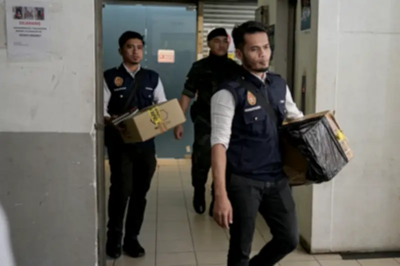 GOF Rampas Produk E-Rokok Bernilai RM3 Juta, Tahan 18 Individu dalam Ops Mega Tiga Negeri