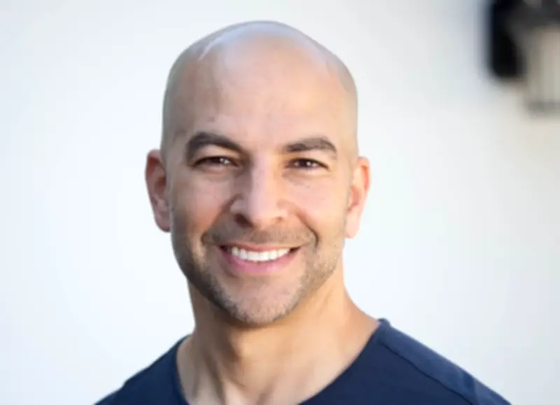 Guru Kesihatan AS Peter Attia Tinggalkan CBS Selepas E-mel Epstein Dibongkar