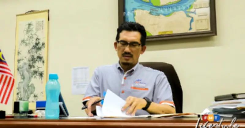 Hisham Anip: Wajah Tenang di Sebalik Amaran Cuaca Ekstrem