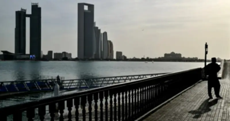 Iran Lancar Serangan Peluru Berpandu ke Negara Teluk Arab, Satu Maut di Abu Dhabi