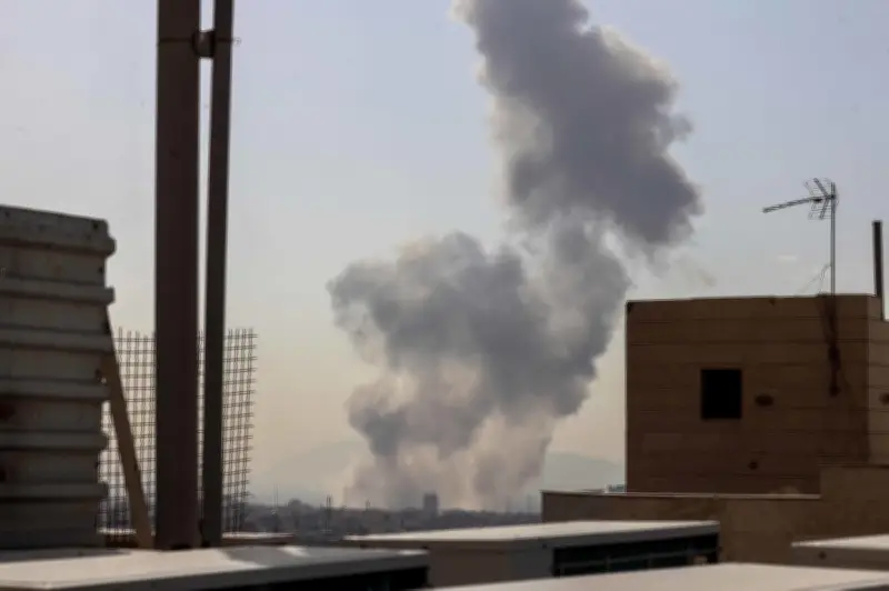 Israel Serang Tapak Rejim dan Ketenteraan Iran Termasuk Fasiliti Peluru Berpandu