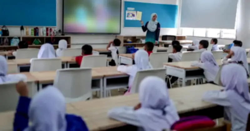 Kekurangan Guru Bahasa Melayu dan Sejarah Ancaman Pelaksanaan di Sekolah Swasta, Antarabangsa