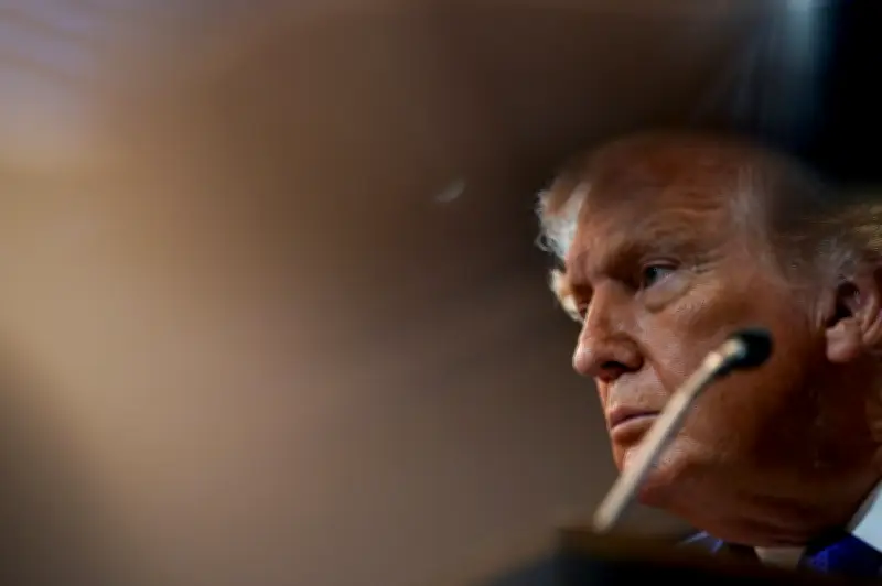 Keputusan Mahkamah Agung AS Cetus Kekeliruan Semula Dasar Perdagangan Trump