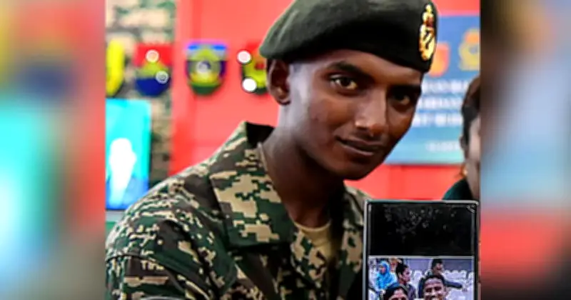 Kesetiaan dan Keberanian Dua Generasi Keluarga Indiran Sentuh Panglima Tentera