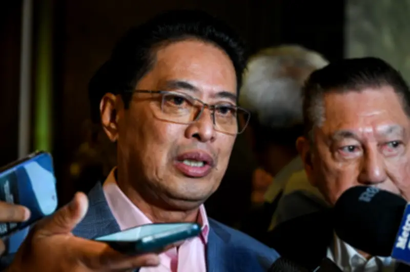 Ketua Pesuruhjaya SPRM Azam Baki Tegaskan Pelaburan RM800,000 Telah Diisytihar Sepenuhnya