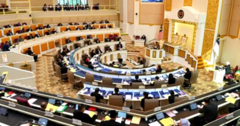 Krisis Bersatu Belum Cukup Sebabkan BN Bubar DUN Melaka, Kata Penganalisis