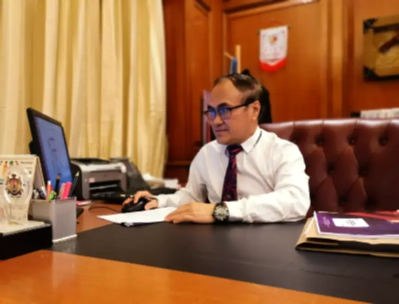 Krisis Bersatu Semakin Mendalam: Ketua Sayap Bersekutu Letak Jawatan, Rais Yatim Keluar Jawatankuasa