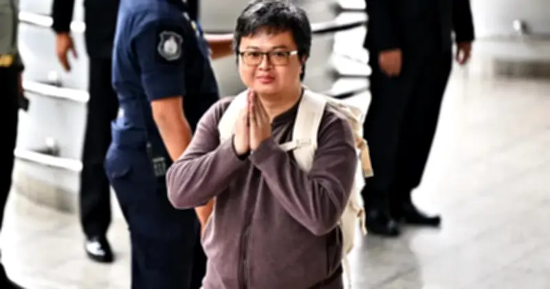 Mahkamah Thailand Panjangkan Hukuman Penjara Pengacara Aktivis Monarki