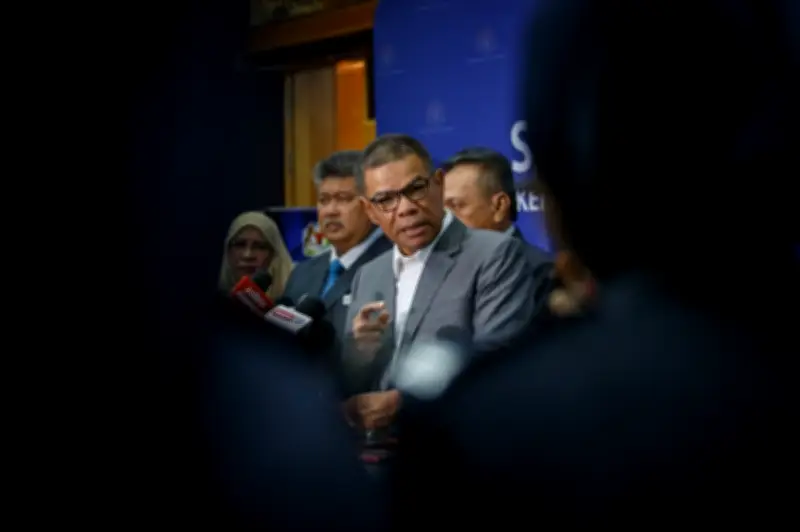 Menteri Dalam Negeri Tegaskan Semua Rumah Ibadah Mesti Dilindungi Undang-Undang