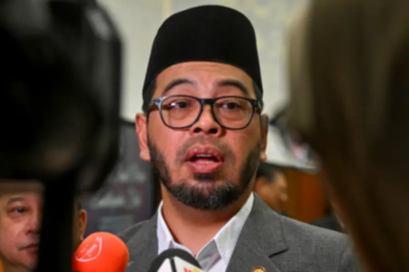 Menteri Hal Ehwal Agama Sokong Pendirian Tegas Terhadap Rumah Ibadah Tanpa Kebenaran