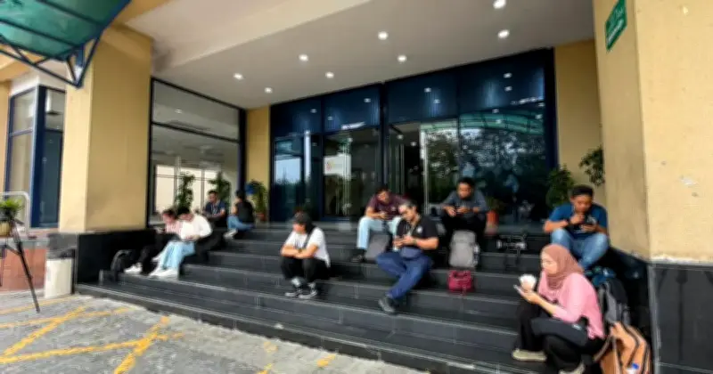 Mesyuarat Lembaga Disiplin Bersatu Lancar Tanpa Hamzah Zainudin