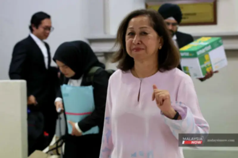 Na'imah Daim Tolak Tuduhan Guna Bloomberg Guling Kerajaan, Kata Laporan Polis Tindakan Kecewa