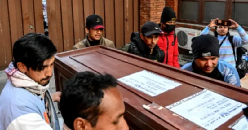 Nepal 'Ketagihan' kepada Perdagangan Rakyatnya Sendiri untuk Ekonomi