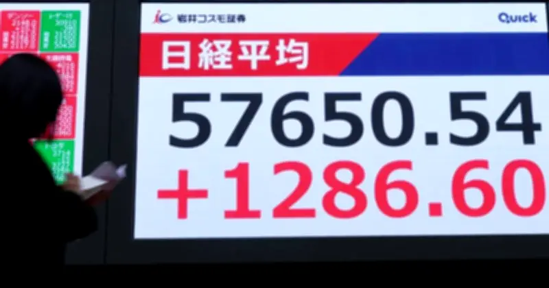 Pasaran Asia Naik Didorong Sentimen AI, Ucapan Trump Dinanti