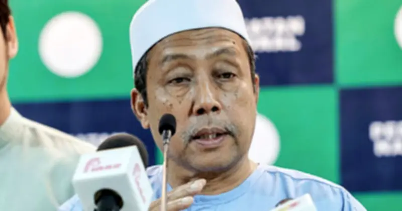 Pemecatan Hamzah Boleh Picu Exodus di Bersatu Kecuali Muhyiddin Letak Jawatan