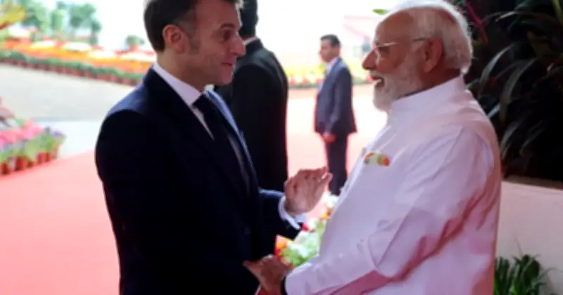 Perkongsian Strategik Perancis-India Diperkukuh Melalui Lawatan Macron ke Mumbai