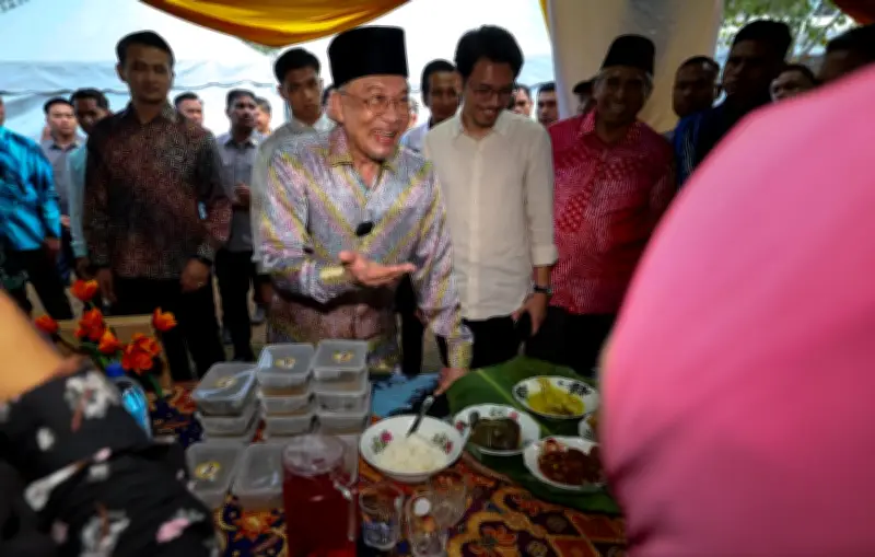 PM Anwar Seru Umat Islam Manfaatkan Ramadan Untuk Perbaiki Diri, Peruntuk RM2 Juta