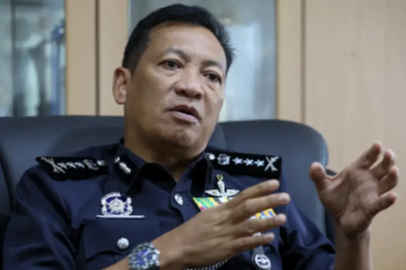 Polis Sahkan Tiada Kecederaan pada Mayat Rekrut Muda di Kem Kuantan