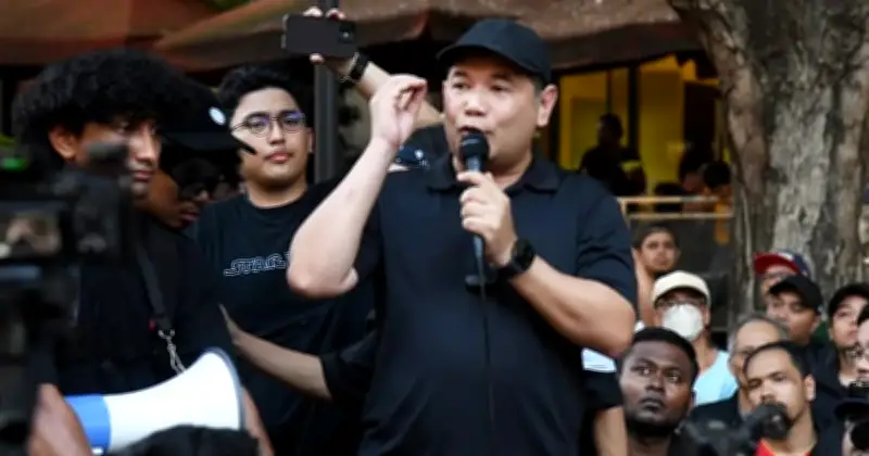 Rafizi Beri Amaran: Himpunan Berterusan Jika Azam Baki Tidak Letak Jawatan