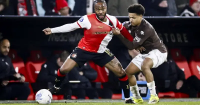 Raheem Sterling Buat Penampilan Sulung untuk Feyenoord dalam Kemenangan Tipis