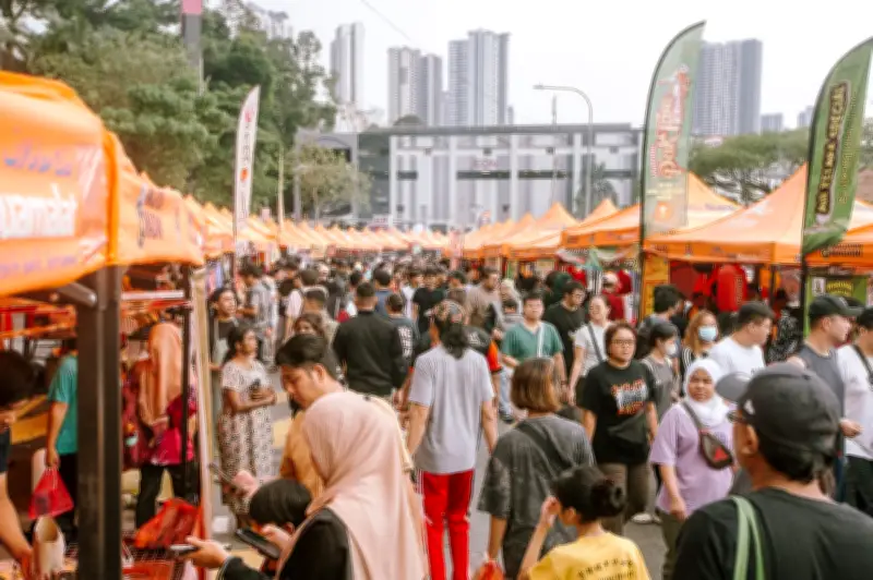 Ramadan Bazaar Tetap Meriah Walaupun Harga Kuih dan Minuman Naik Sedikit