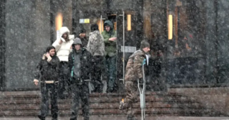 Ratusan Bangunan di Kyiv Tanpa Pemanasan Musim Sejuk Perang