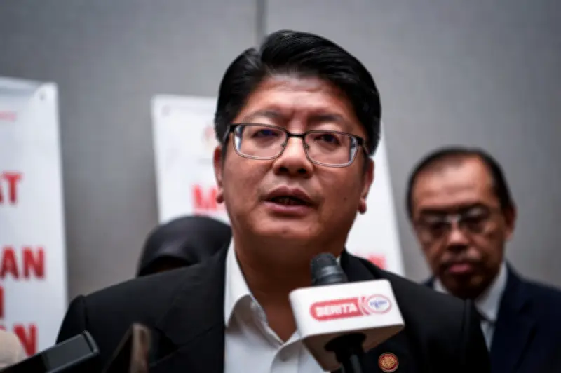 Sabah Perluas Biasiswa untuk Pengajian Bahasa Kadazandusun di Institusi Pengajian Tinggi