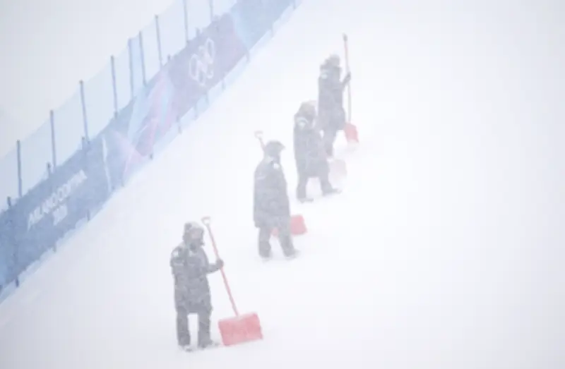 Salji Tebal Ganggu Jadual Sukan Olimpik Musim Sejuk di Livigno