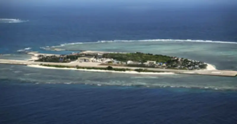 Senator Filipina Seru Bantahan Terhadap China dalam Lawatan ke Pulau Pertikaian