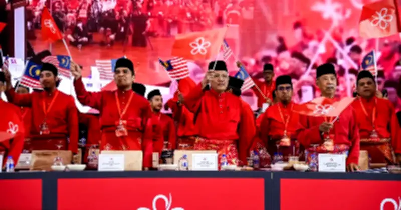 Siapa Pengganti Hamzah Zainudin Gandingi Muhyiddin Pandu Bersatu Ke Putrajaya?