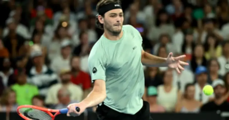 Taylor Fritz Mara ke Separuh Akhir ATP Dallas dengan Kemenangan Dramatik