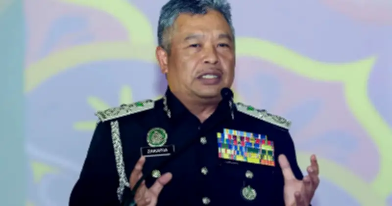 Tiga Anak Daim Zainuddin Sah Dikeluar Negara, SPRM Terus Kesan